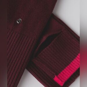 Lululemon Evolution Leg Warmers